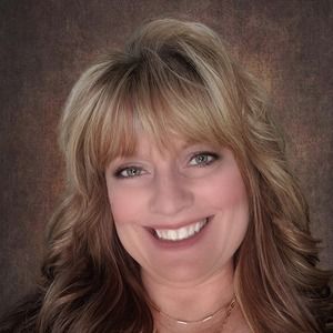 Meet your Posher, Pamela